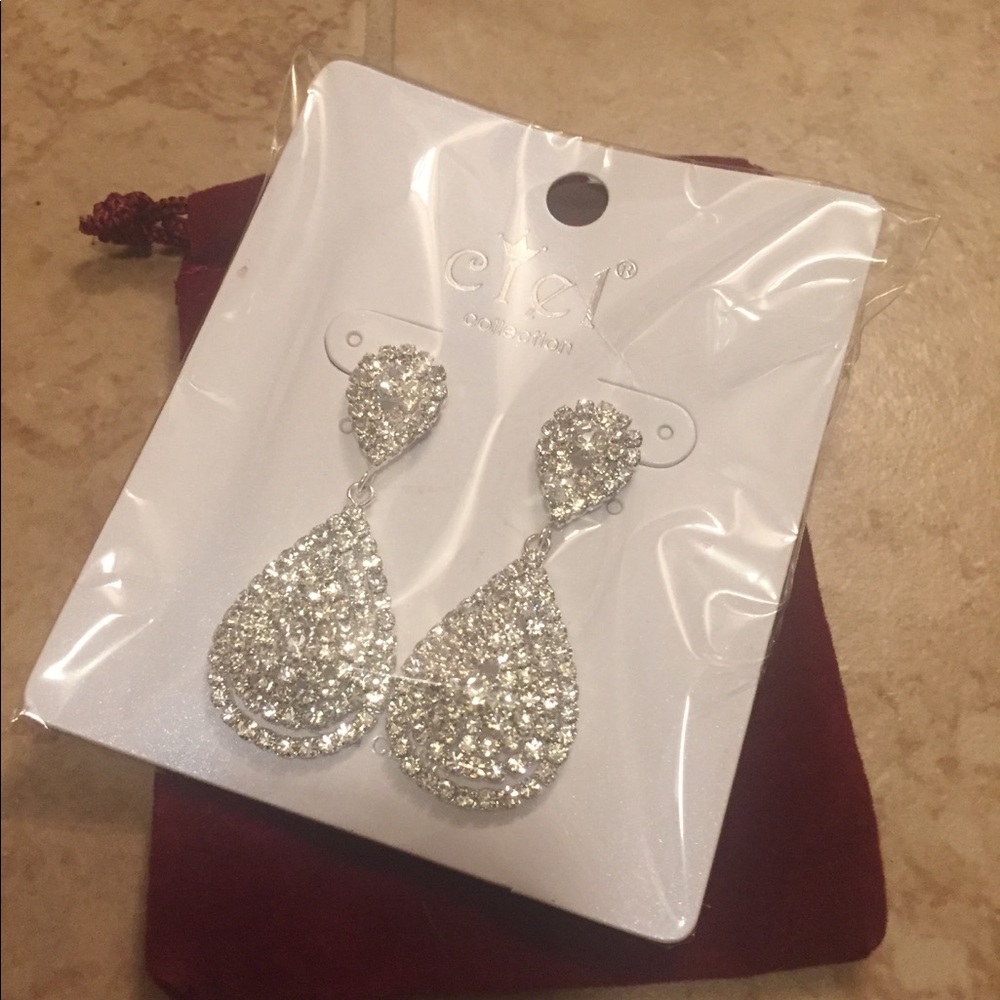 Cubic Zirconia earrings and hair accessory
